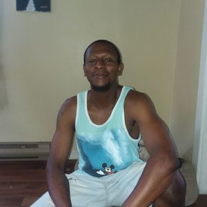 Meet your Posher, Larry